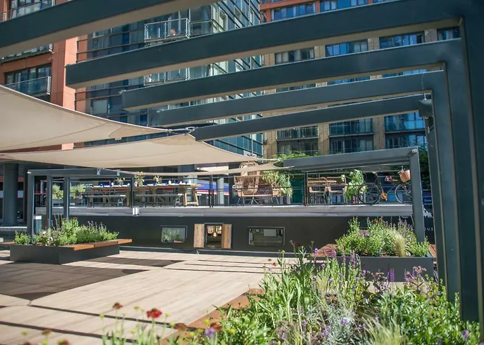 Discover Rug Hooking Inspiration from Around the World