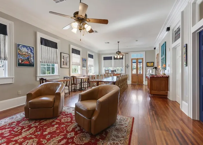 Discover Rug Hooking Inspiration from Around the World